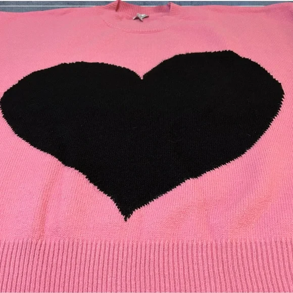 NWOT! WHITE BIRCH, WOMENS 3X LONG SLEEVE PULLOVER PINK SWEATER W/BLACK HEART. - Picture 11 of 14
